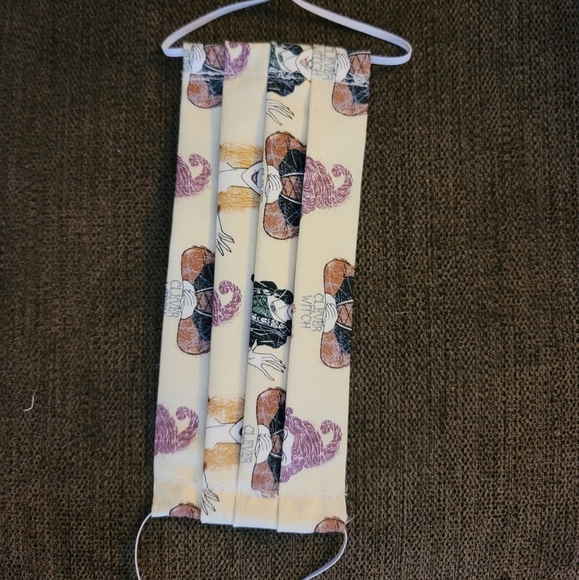 Hocus Pocus Face Mask - Picture 3 of 4